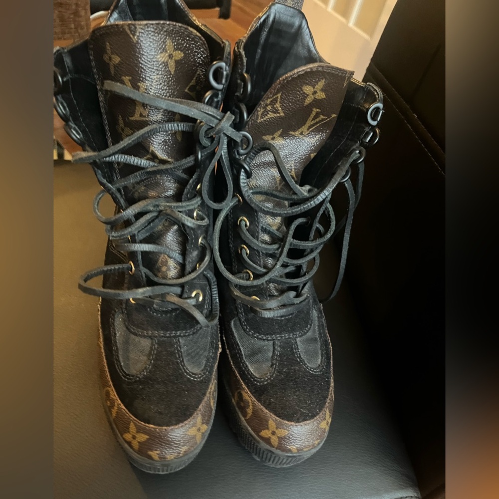 Louis Vuitton Black and Brown Monogram Lace-Up Boots